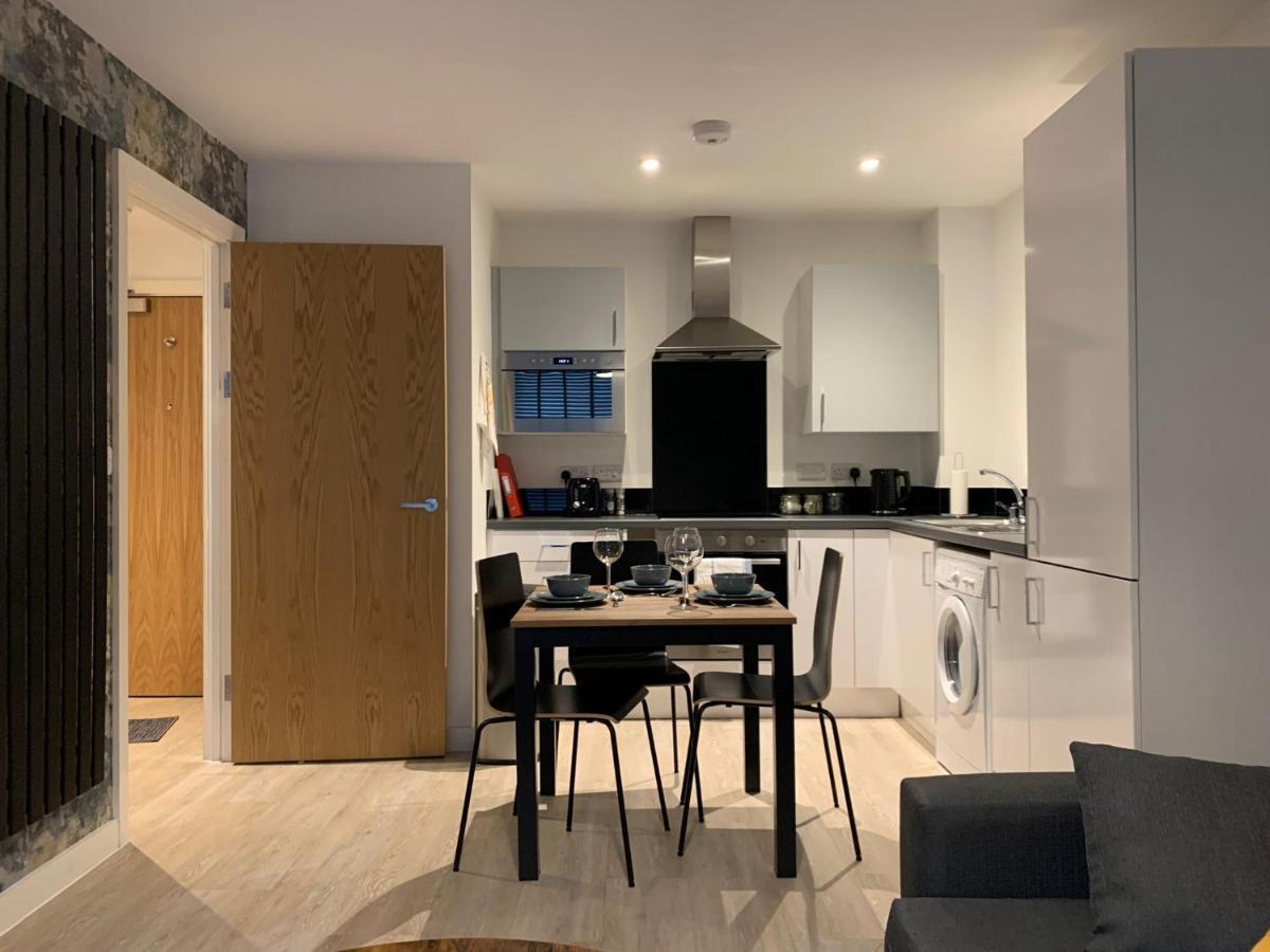 Bright 1Br Apartment In Preston Preston  Ngoại thất bức ảnh