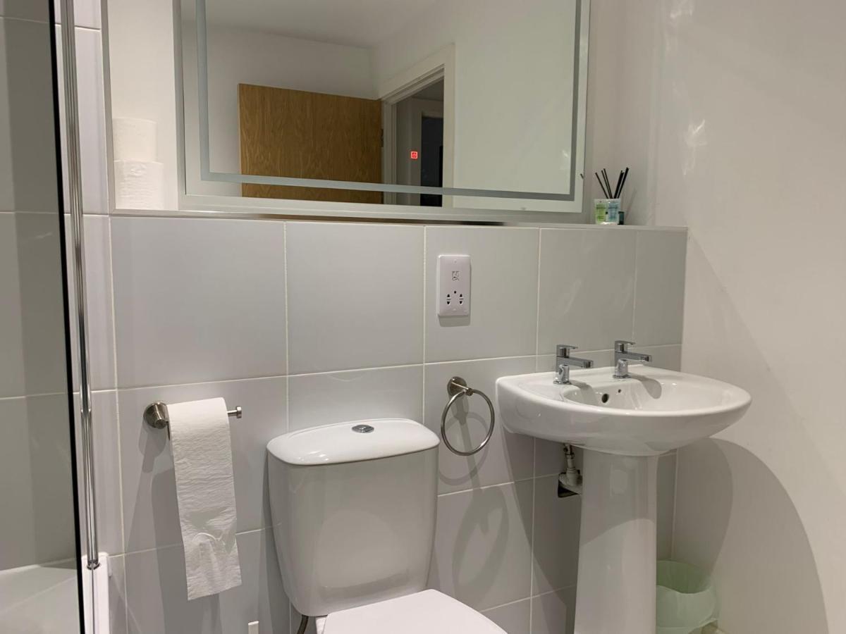 Bright 1Br Apartment In Preston Preston  Ngoại thất bức ảnh